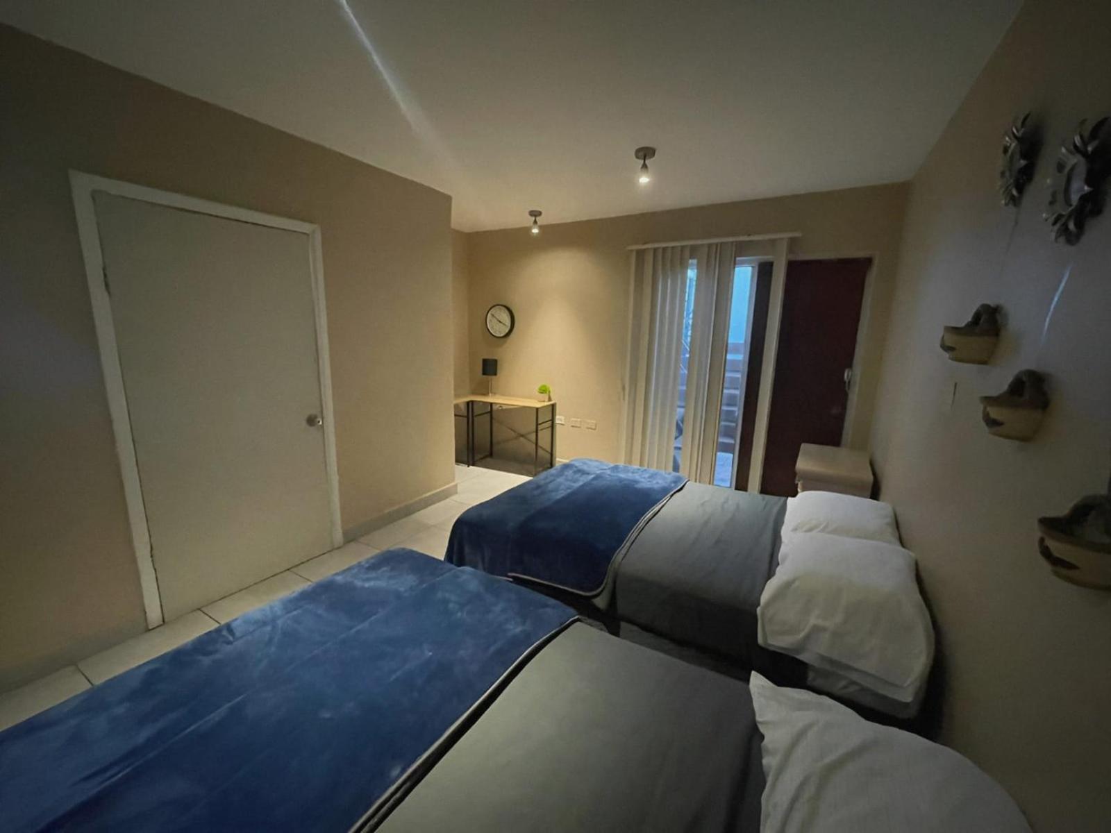 Spacious Rooftop House W/ King Bed Tijuana Buitenkant foto